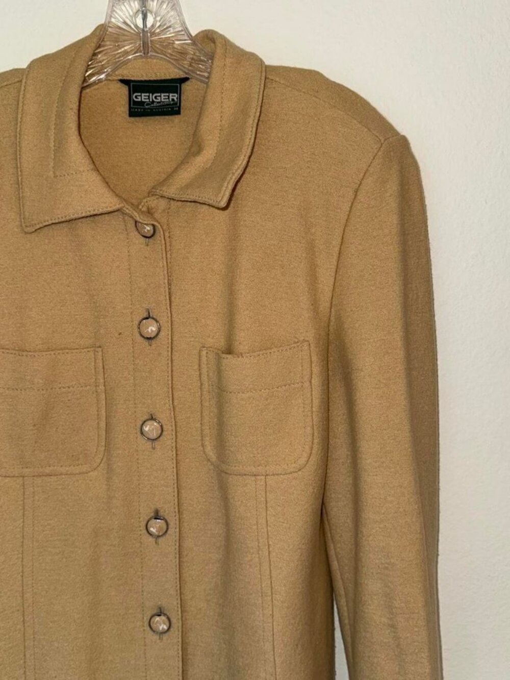 Geiger vintage tan wool button jacket